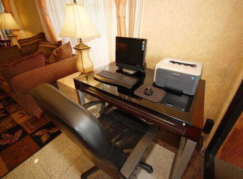 Hotel Western Redondo Galleria - Angeles Lax Airport 3*